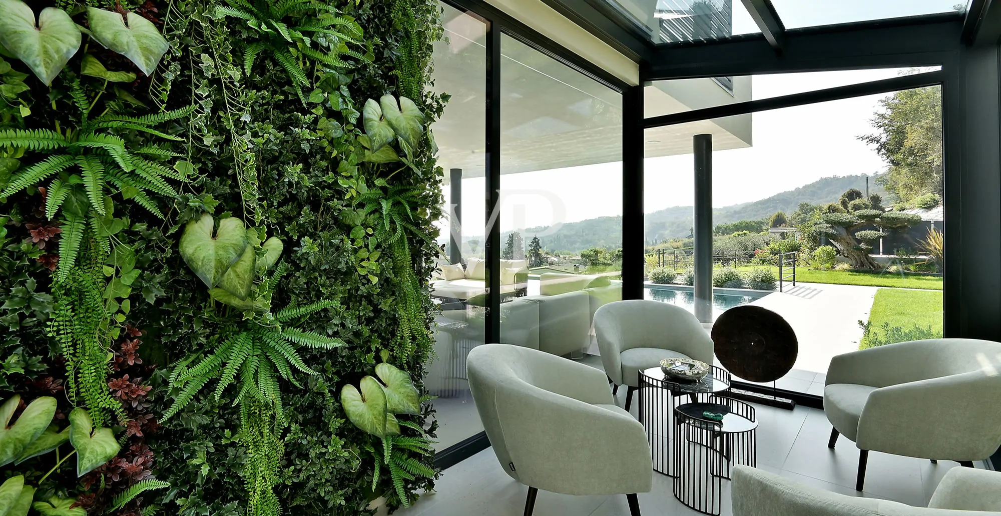 Lussuosa villa moderna con vista lago sul golfo di Salò