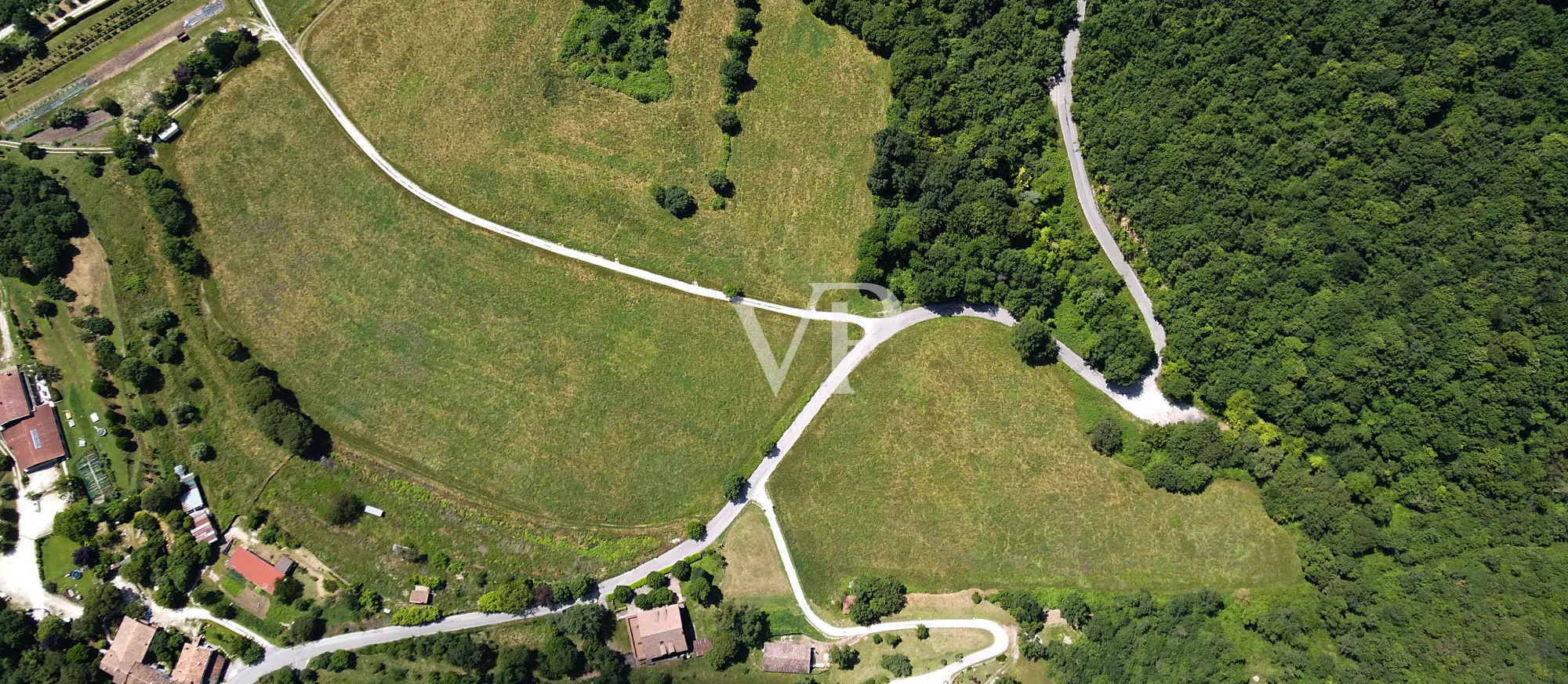 Agricultural land with possibility of building lake view