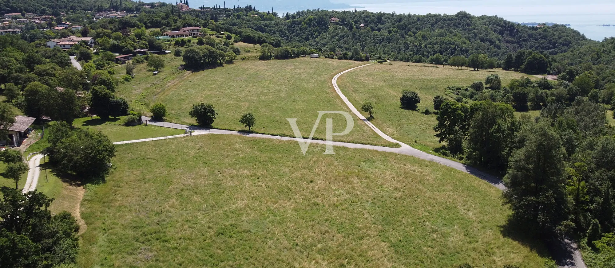 Agricultural land with possibility of building lake view