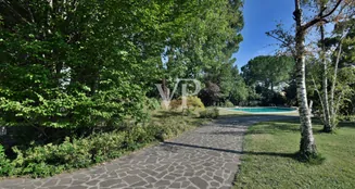 von_poll_real_estate_property_IT244921470_image_46