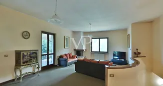 von_poll_real_estate_property_IT244921470_image_99