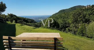 von_poll_real_estate_property_IT244921469_image_0