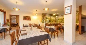 von_poll_real_estate_property_IT244921469_image_4