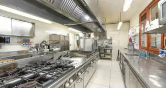 von_poll_real_estate_property_IT244921469_image_5