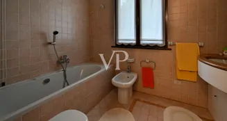 von_poll_real_estate_property_IT244921524_image_55