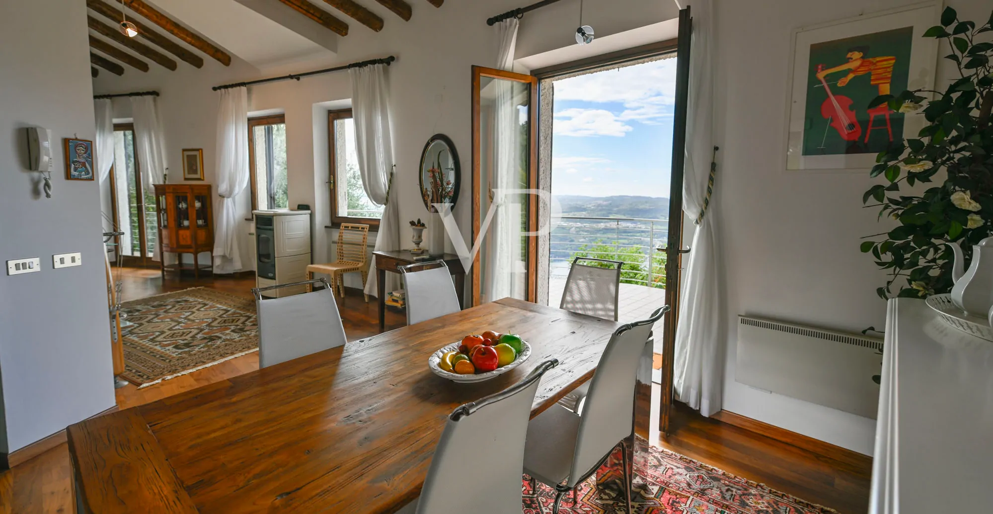 Villa mit zauberhaftem Blick auf den Gardasee