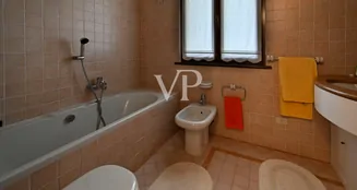 von_poll_real_estate_property_IT244921524_image_27