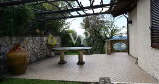 von_poll_real_estate_property_IT244921524_image_12