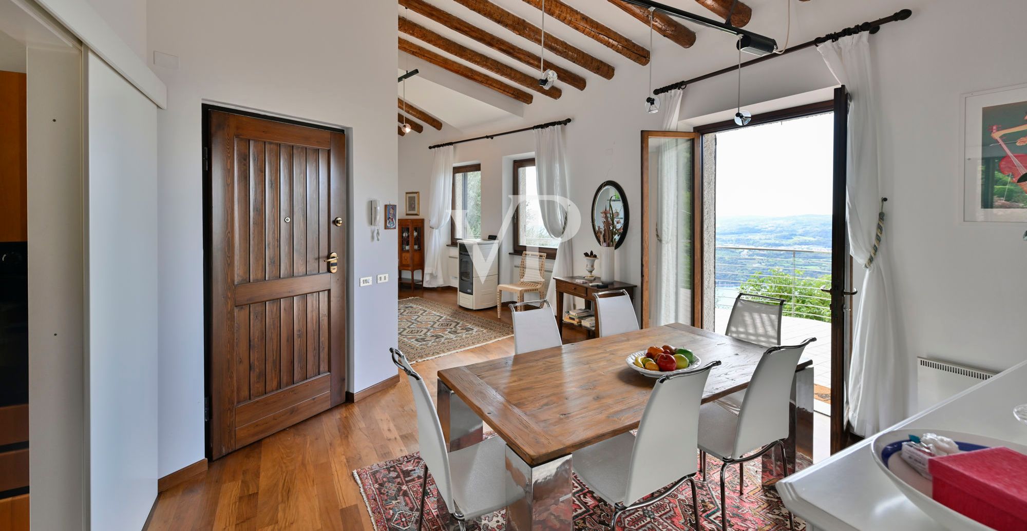 Villa con panorama incantevole sul lago di Garda