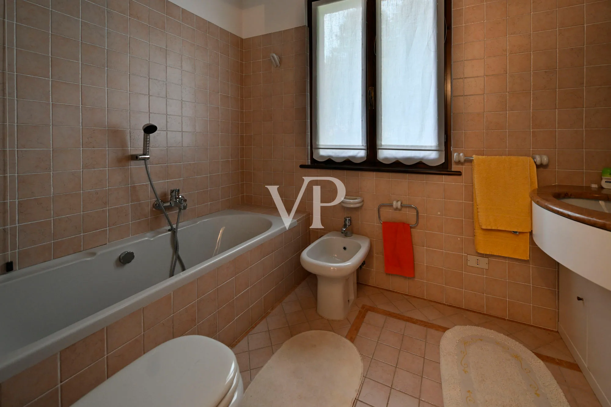 Villa con panorama incantevole sul lago di Garda