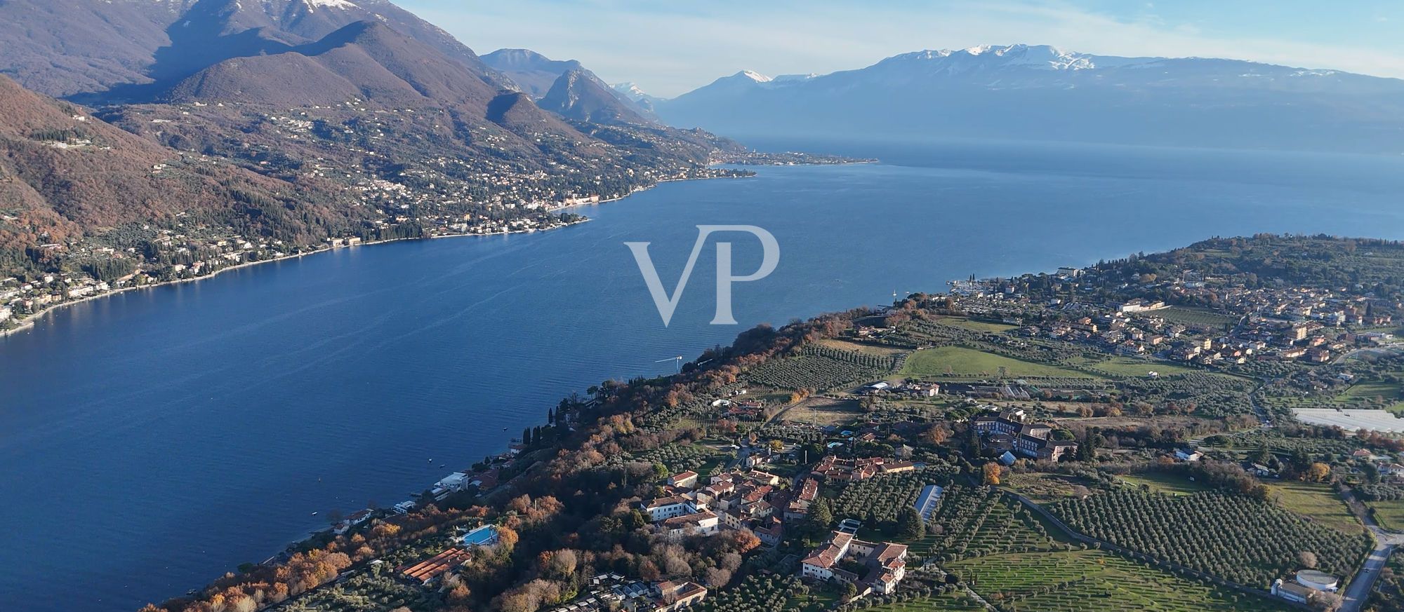 Splendido attico vista lago
