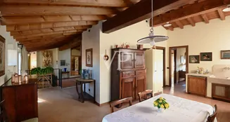 von_poll_real_estate_property_IT244921717_image_63