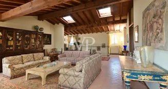 von_poll_real_estate_property_IT244921717_image_116