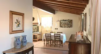 von_poll_real_estate_property_IT244921717_image_111