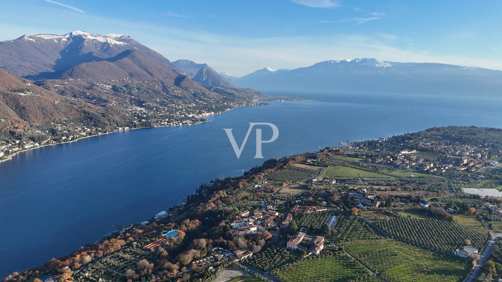 Splendido attico vista lago