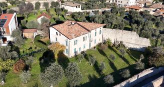 von_poll_real_estate_property_IT244921730_image_8