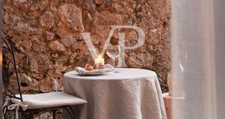 von_poll_real_estate_property_IT244921730_image_4