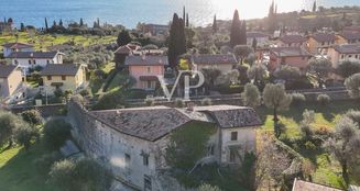 von_poll_real_estate_property_IT244921730_image_22