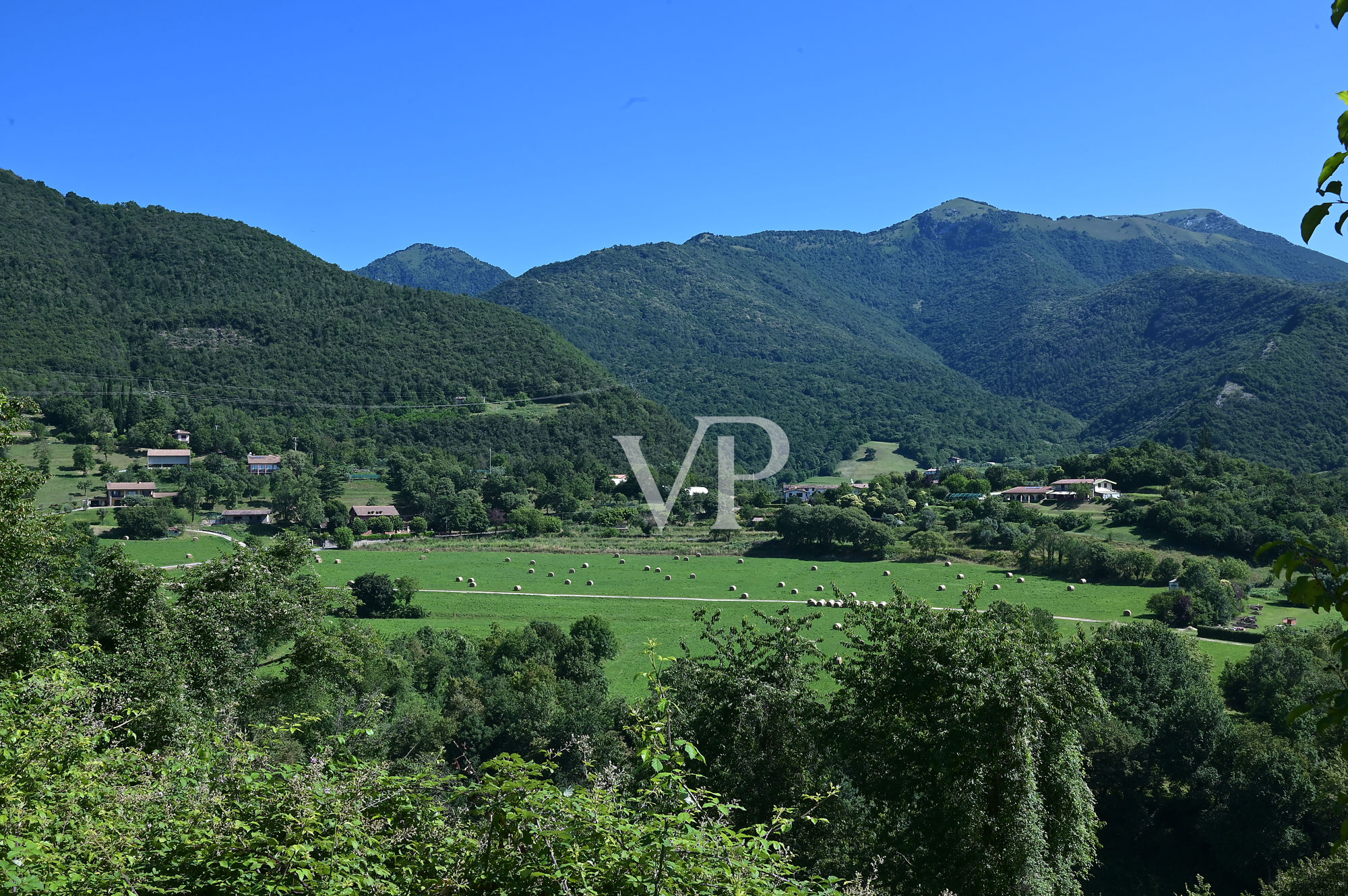 Hotel mit Seeblick in einem wunderschönen Privatpark in Salò