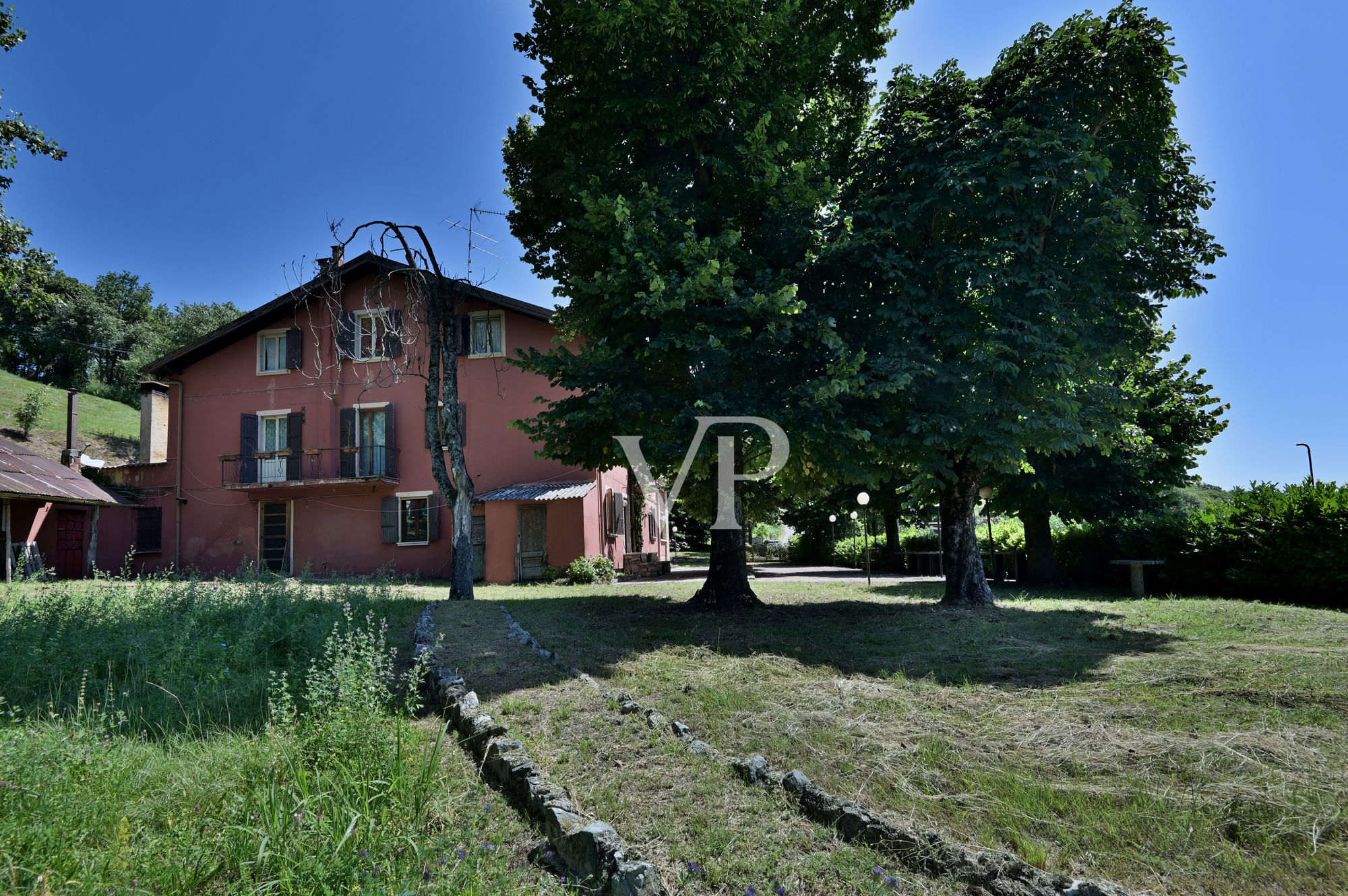 Hotel mit Seeblick in einem wunderschönen Privatpark in Salò