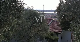 von_poll_real_estate_property_IT254921783_image_3