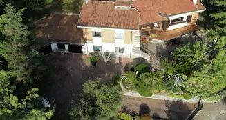 von_poll_real_estate_property_IT254921783_image_7