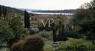 von_poll_real_estate_property_IT254921783_image_5