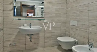 von_poll_real_estate_property_IT254921783_image_19