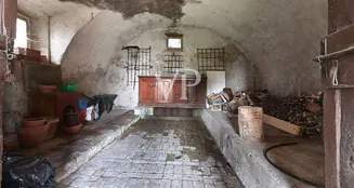 von_poll_real_estate_property_IT254921856_image_14