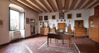 von_poll_real_estate_property_IT254921856_image_20