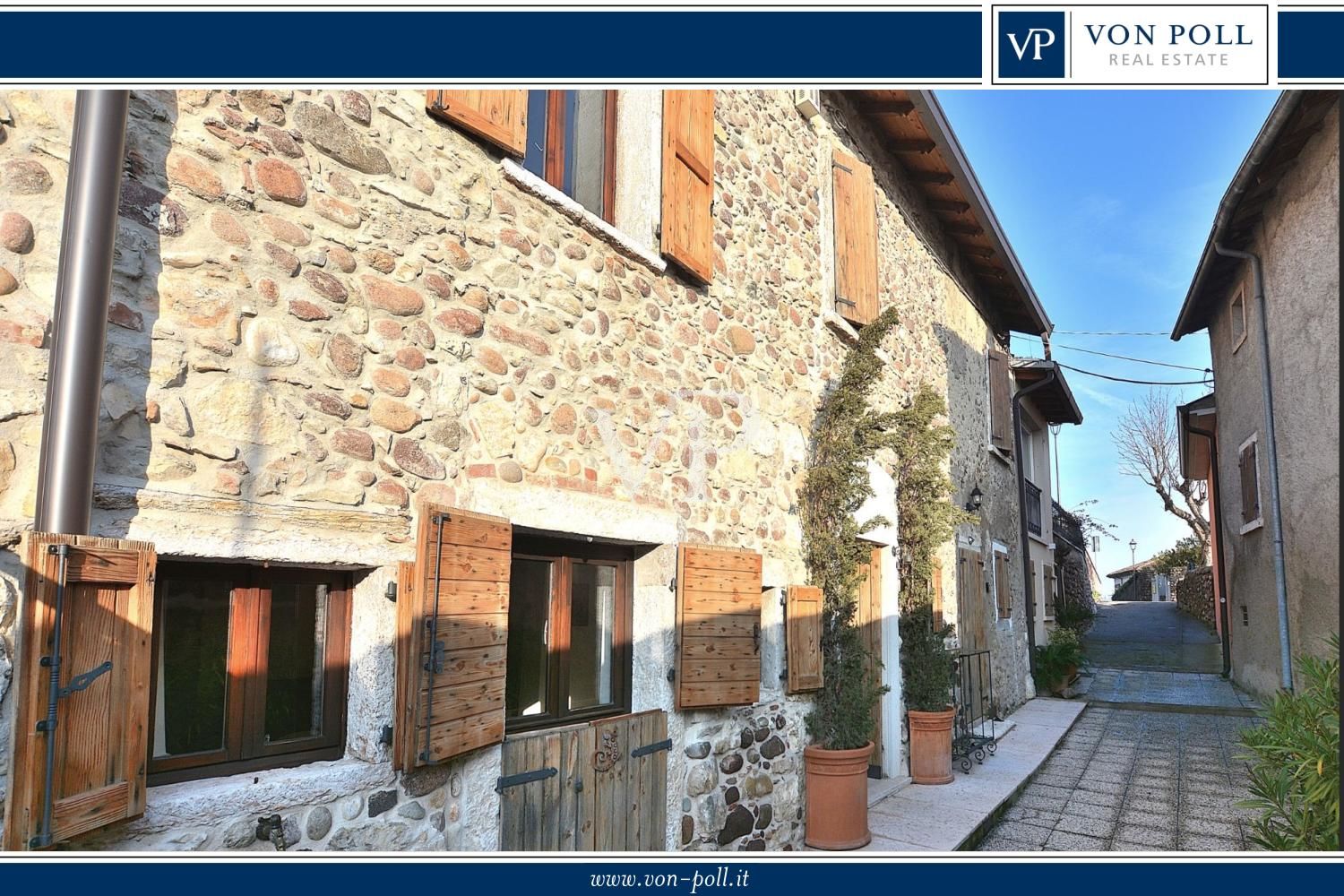 Stilvolles Wohnen mit Flair in Calmasino bei Bardolino