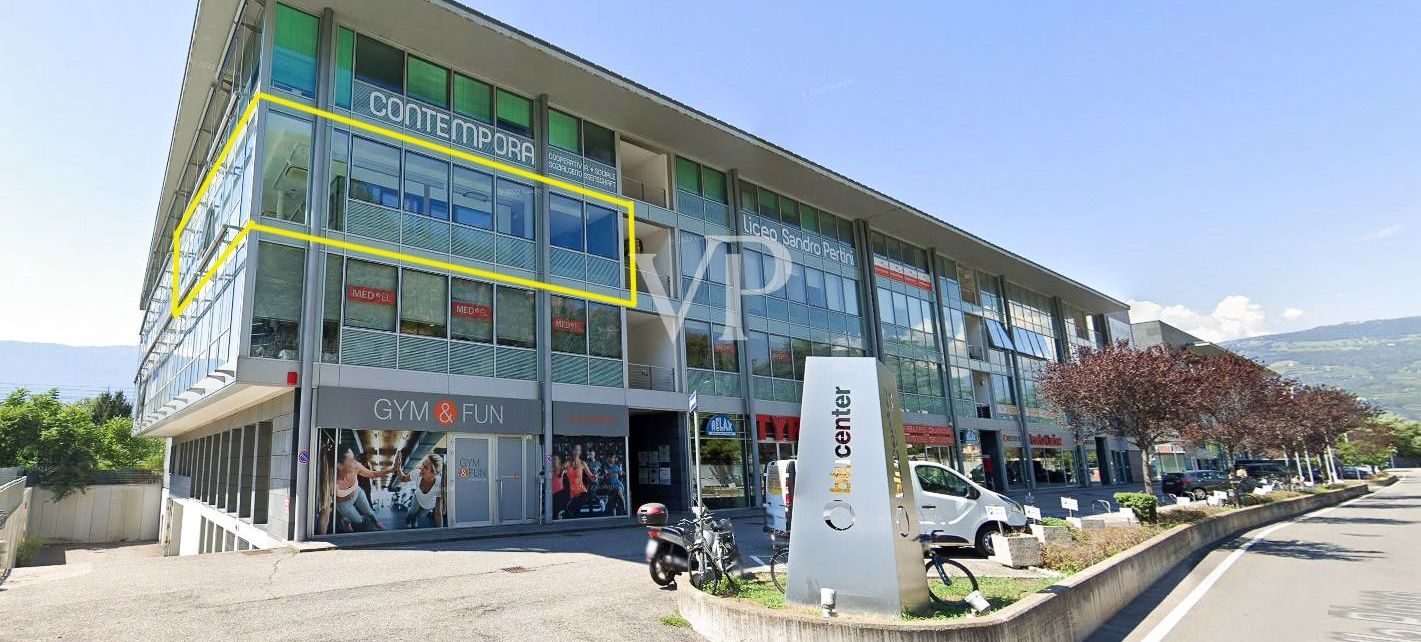 Helles Büro in strategischer Lage
