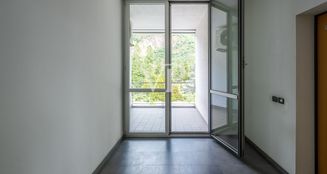 von_poll_real_estate_property_IT254151924_image_8