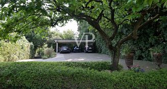 von_poll_real_estate_property_IT254921939_image_27