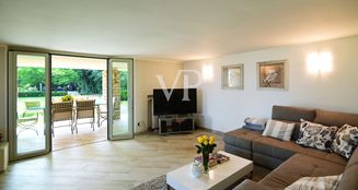 von_poll_real_estate_property_IT254921939_image_18