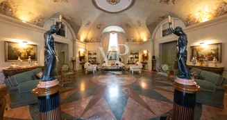 von_poll_real_estate_property_IT254921940_image_2