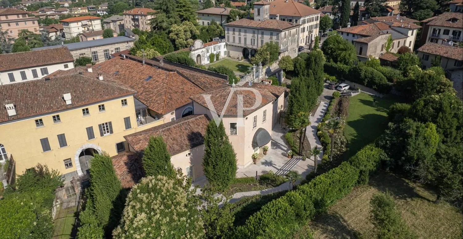 Faszinierende historische Residenz in Franciacorta, ein bewohnbares Meisterwerk
