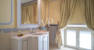 von_poll_real_estate_property_IT254921940_image_15