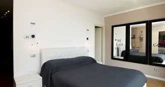 von_poll_real_estate_property_IT254921941_image_49