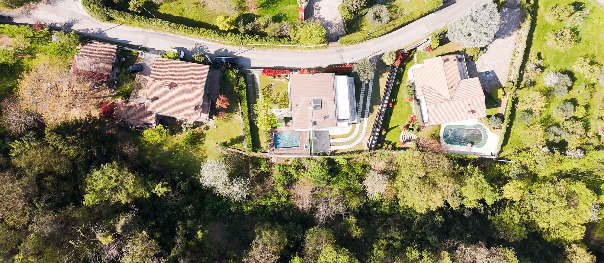 Luxuriöse Villa mit einzigartigem Seeblick
