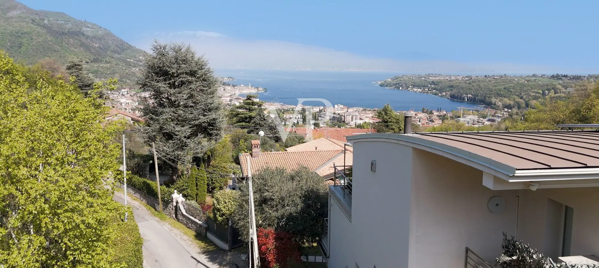 Lussuosa villa con vista lago unica