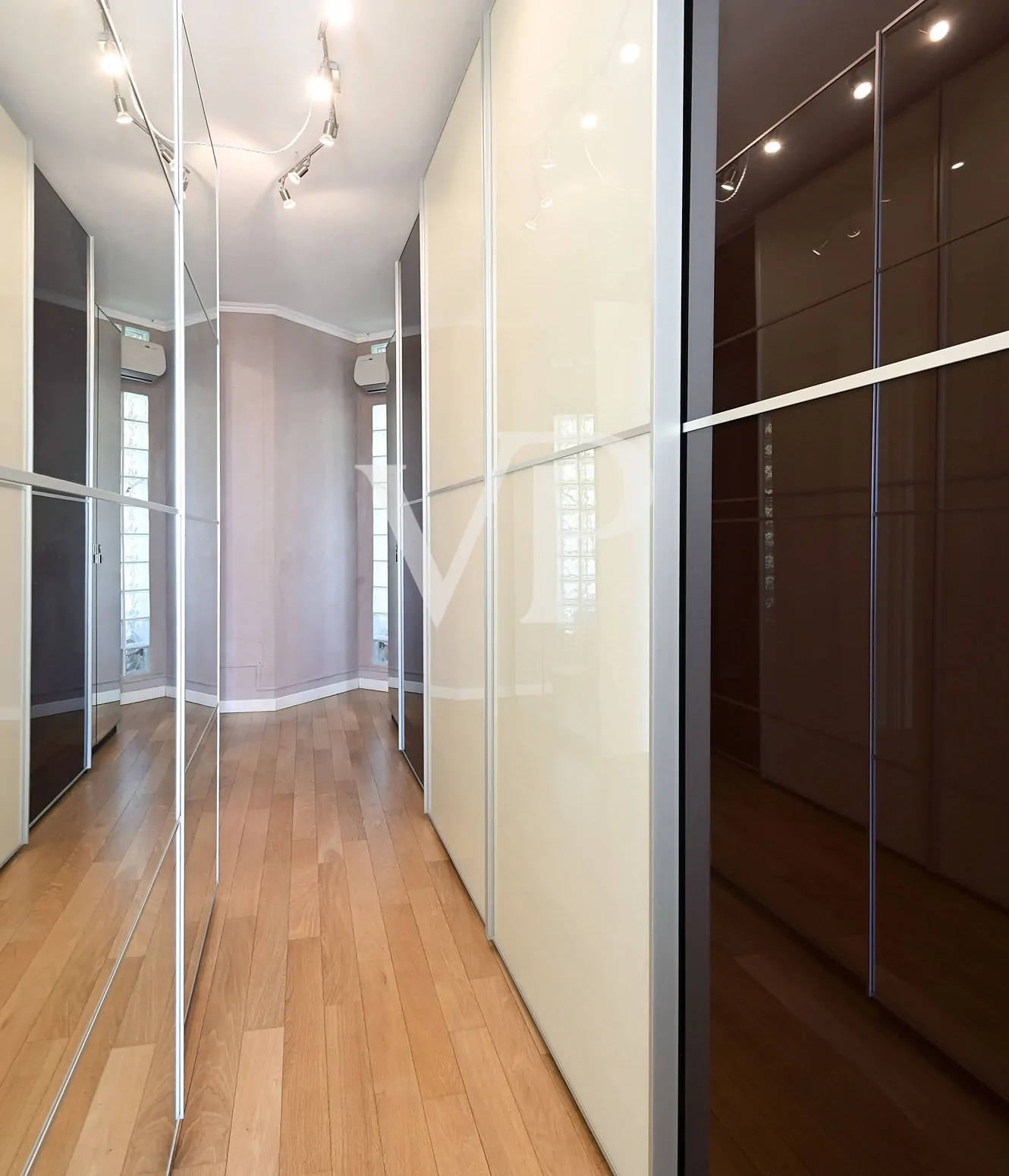 Lussuosa villa con vista lago unica