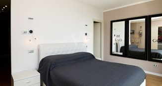 von_poll_real_estate_property_IT254921941_image_21