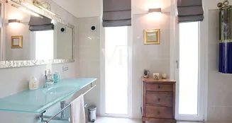 von_poll_real_estate_property_IT254921941_image_25