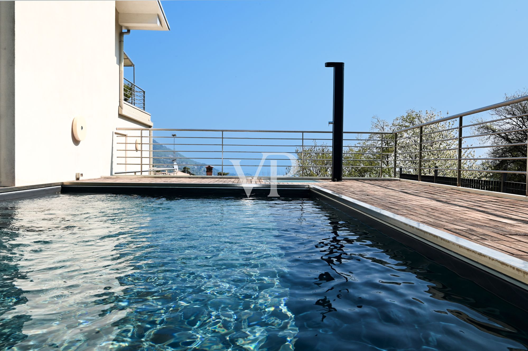 Lussuosa villa con vista lago unica