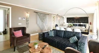 von_poll_real_estate_property_IT254921941_image_68