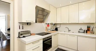 von_poll_real_estate_property_IT254921941_image_98