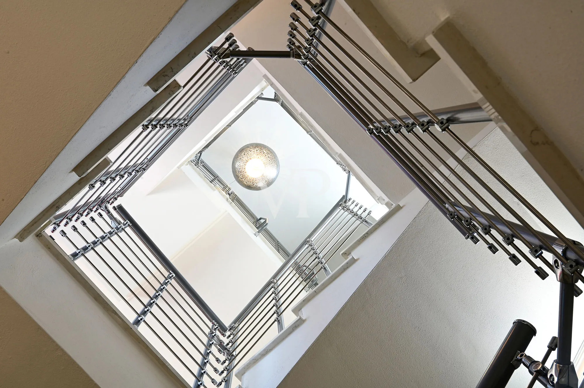 Luxurious villa with unique lake view