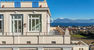 von_poll_real_estate_property_IT254151952_image_0