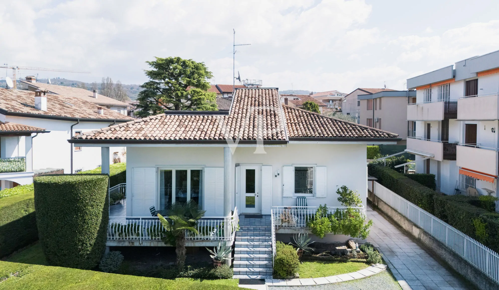 Villa pied dans l'eau